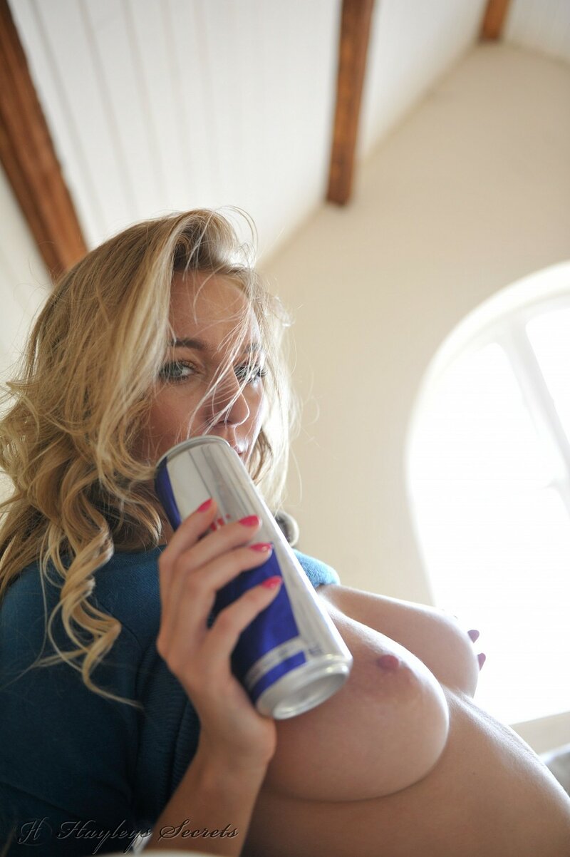 Марина, 18 лет, 0 размер груди